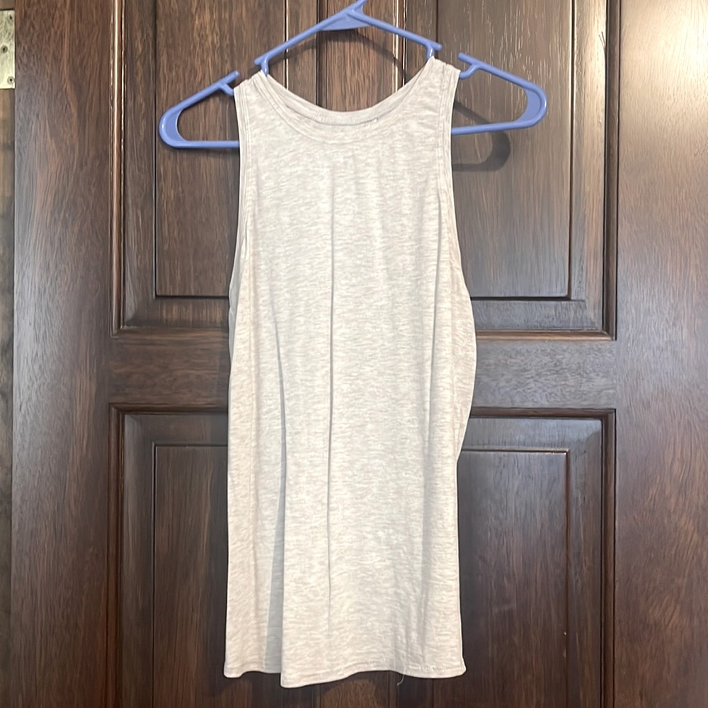 LULULEMON TOP - Grey - size 6